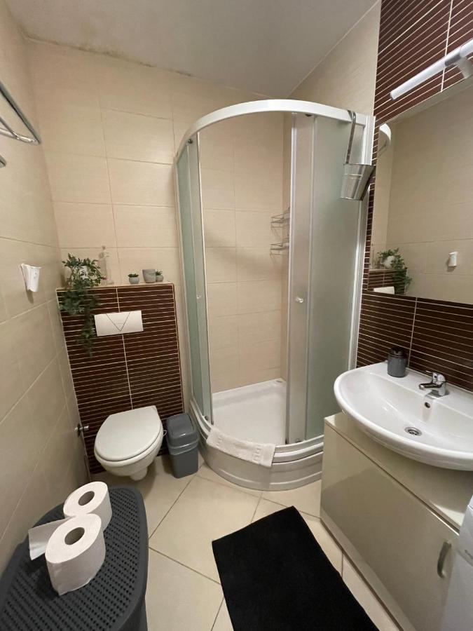 Apartment Deluxe Im Medolino Esterno foto