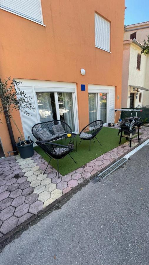 Apartment Deluxe Im Medolino Esterno foto