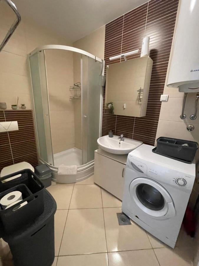 Apartment Deluxe Im Medolino Esterno foto